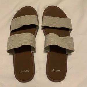 SANUK Gora Gora Sandals